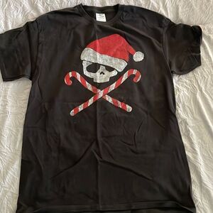 Delta Men's Christmas Skull Santa Hat Candy Cane T-Shirt Black Size M